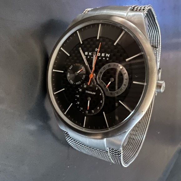 SKAGEN - Titanium Multifunction Men's Watch - Picture 1 of 4